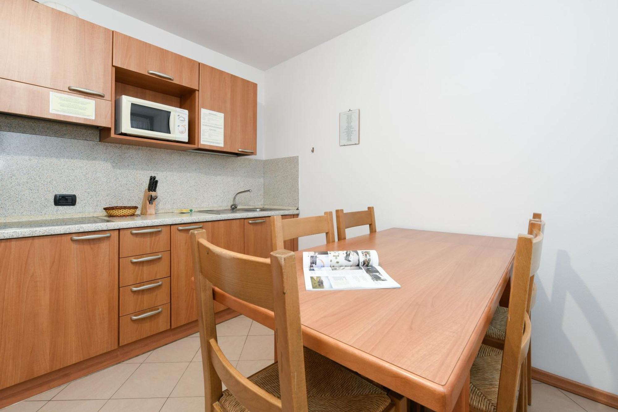 Hotel Denny Пінцоло Екстер'єр фото