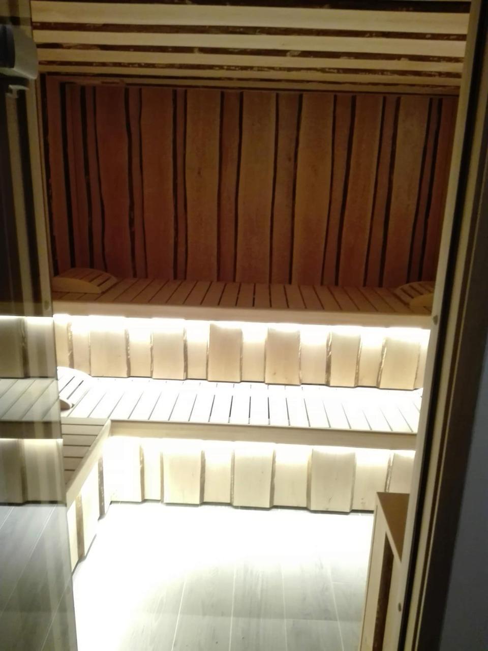 Hotel Denny Пінцоло Екстер'єр фото